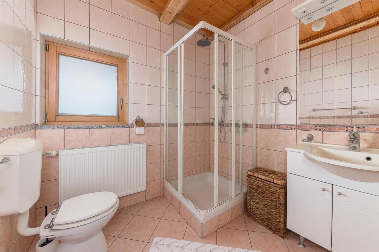 Apartamento Svisla Kranj Exterior foto